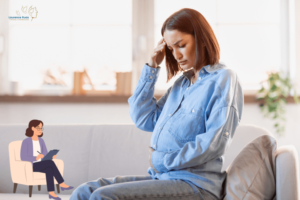 femme enceinte qui se sent mal pendant une séance de sophrologie
